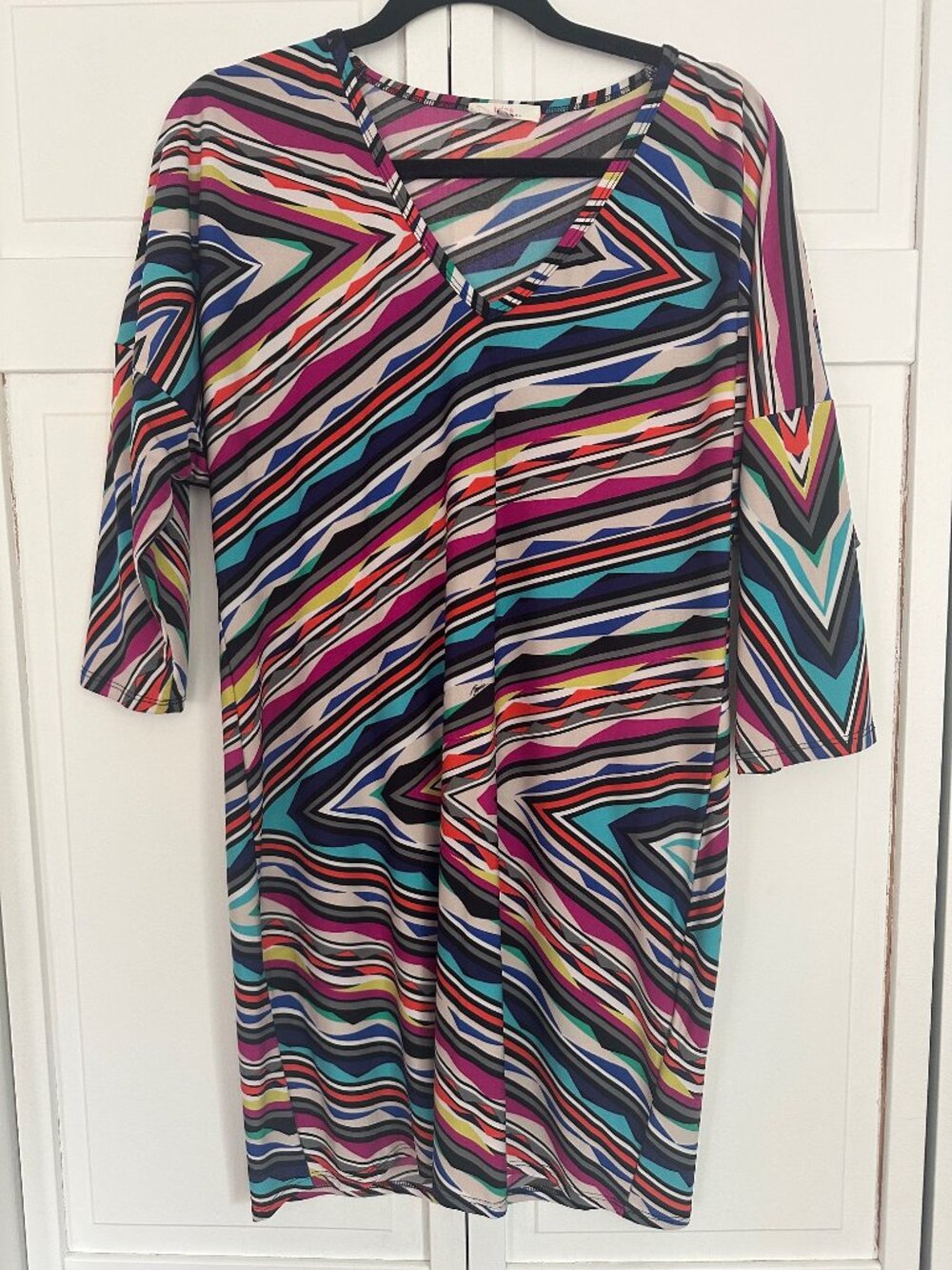 Trink Turk Vneck Dress Size Large